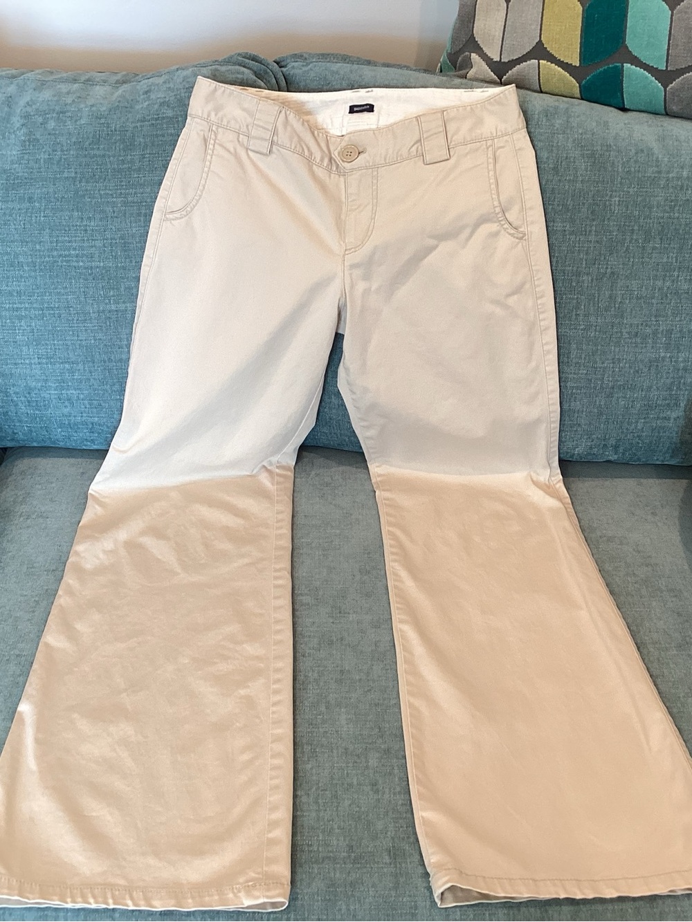 GAP Light Beige Wide-Leg Flare Jeans